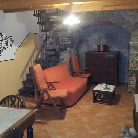 Centro Luminoso Vecchio Fienile 6 Pax/parcheggio Privato 公寓 Villalago