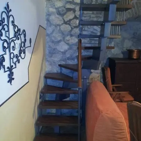 Centro Luminoso Vecchio Fienile 6 Pax/parcheggio Privato 公寓 Villalago